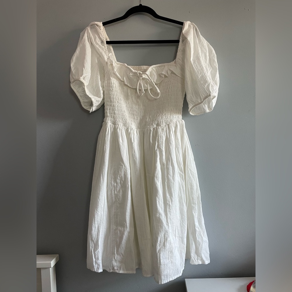Abercrombie and Fitch White Puff Sleeve Mini Dress